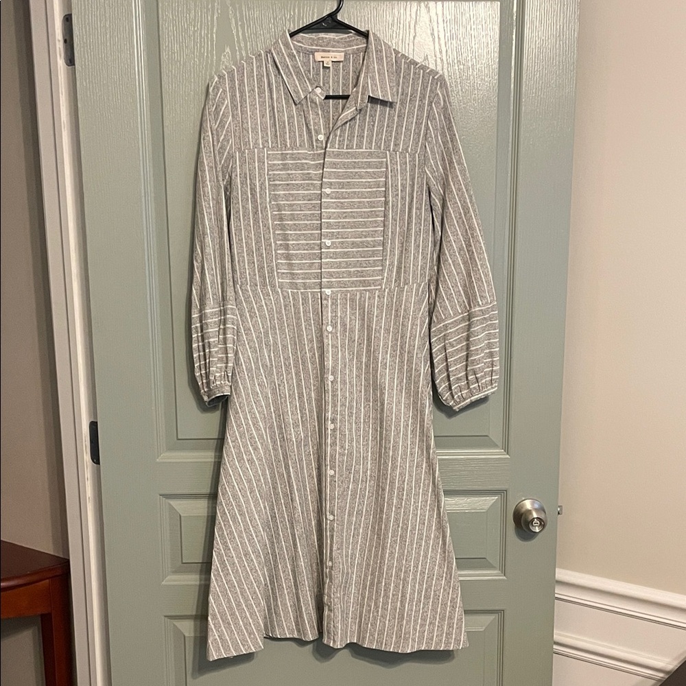 Chic Striped Long Sleeve Dress in Gray